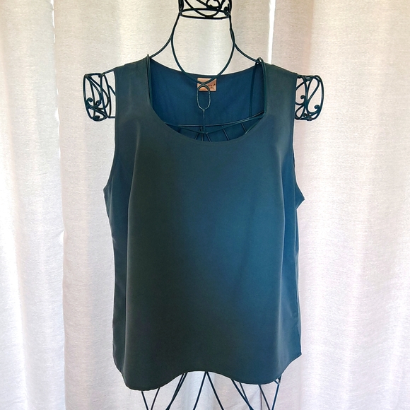 Jacket and turquoise top - Picture 4 of 5